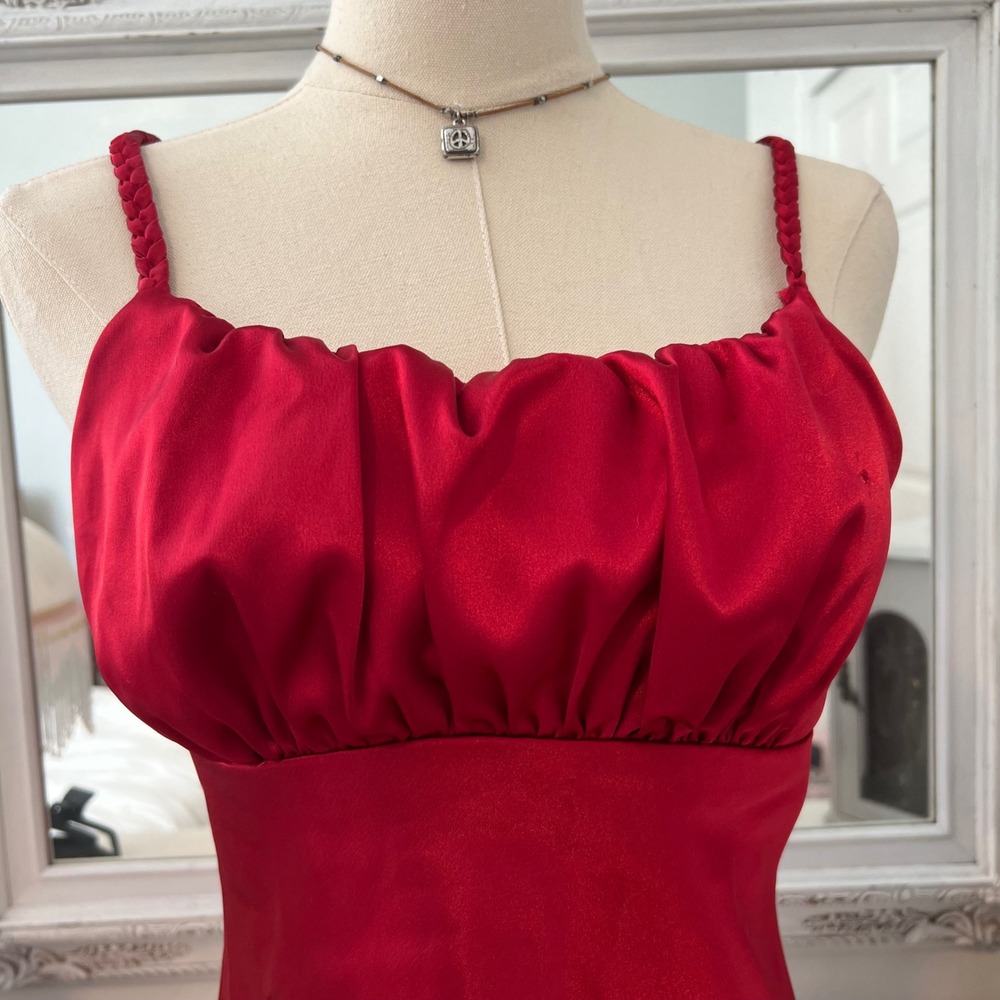 vintage‎ red satin babydoll tank top - Picture 3 of 6